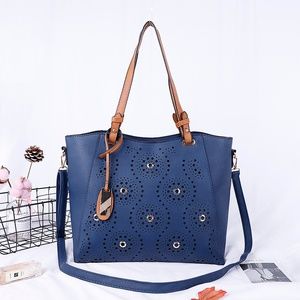 Navy Laser Cut Purse RY698